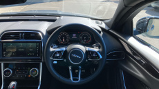 Jaguar XE 2.0 D200 R-Dynamic SE Black 4dr Auto Diesel Saloon